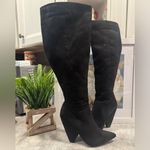 Bamboo  black high-heeled boots with a block heel, size 8, with a zipper. Photo 1