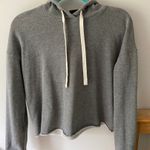 Who What Wear Cropped Sweatershirt Photo 0