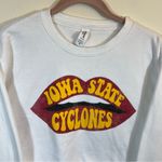 Just Hoods White Iowa State Lips Cropped Crewneck Sweatshirt Medium Photo 1