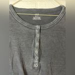 Aerie  Woman’s Charcoal Grey Long Sleeve Lightweight Semi Cropped Tee Size XS Photo 1