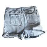 Meri Skye (Dia) Lightwash distressed denim shorts 18W Blue Photo 2