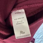 Readheads Book Club Crewneck Sweatshirt Maroon Medium Morning Toast Pink Photo 4