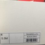 Treasure & Bond Women’s Black Gabriella Chelsea block/chunky heel boot size 5.5M Photo 1