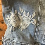 Ana distressed rose lace appliqué XS denim classic vest Blue Photo 1