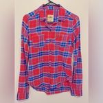 Hollister Size XS Super Cute Pink and Blue Long Sleeve Flannel Photo 3