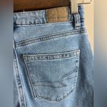 American Eagle mom jean double 00 short Photo 4