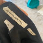 Jones New York Navy Cropped Jeans Size 6 Photo 1