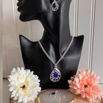 kim rogers Blue Stone Teardrop Necklace & Matching Earrings – – NWOT Photo 0