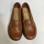 Clarks  brown leather loafers slip on loafers business casual comfort women’s 7 Photo 1