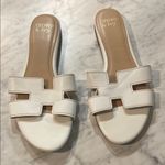 Crown & Ivy  sz 8 Women's white  Slide Sandals Photo 1