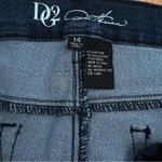 DG2 by Diane Gilman Floral Embroidered Jeans. Blue denim, size 14 Stretch! Photo 6