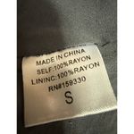 Heyson Gray Long Sleeve Collared V Photo 3