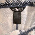 The North Face Navy Print Cropped Knee Length Leggings Size Medium Photo 2