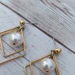 Vintage Earrings for Pierced Ears Gold Tone & Faux Pearl Photo 2