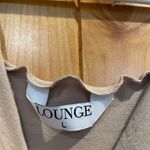 Lounge Top Photo 2
