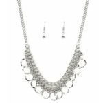 Paparazzi Ring Leader Radiance Silver Necklace (184) Photo 1