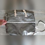 Michael Kors Jet Set Multifunction Large Tote Bag Photo 1