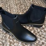 Kate Spade Bow Rain Boots Photo 1