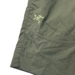 Arc’teryx Parapet Shorts Women’s Size 6 Green Hiking Outdoor Travel Utility Photo 2