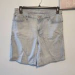 Eddie Bauer  Womens Size 10 T Tall Boyfriend Fit Light Wash Jean Shorts Photo 0