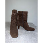 Bisou Bisou Women's  Brown Suede Ankle Boots Size 7.5 Photo 1
