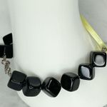 Chunky Black Beaded Green Open Oval Shell Bracelet Photo 3