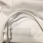 White handbag Photo 4