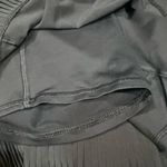 Lululemon RARE!  City Sky Run By Black Pleated Tennis Skirt / Skort Size 4 Photo 3