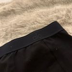 Alo Yoga  | 4" Alosoft Showcase Short in Black, Size: S Photo 5