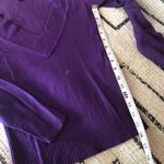 EXPRESS  V-neck sweater Photo 3