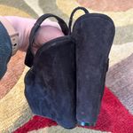 Carlos Santana Becket Wedge Wedge Heel Sandals Black Faux Suede Size Women’s 7.5 Photo 2