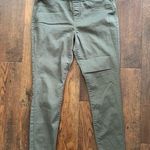 Style & Co khaki green pull on jeggings, size M Photo 0