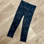 Spanx  Look At Me Now Leggings Camo Cropped D1 Photo 2