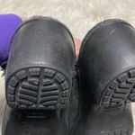 Crocs Women’s Fuzzy Size 7 Photo 3