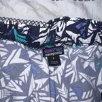 Patagonia  Barely Baggie Short‎ in Quiver Quill size small Photo 2
