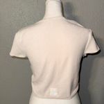 Alo Yoga Alo Top Size Medium/Small Ivory Short Sleeve Photo 1