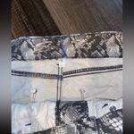 Snake skin print seven7 jeans Gray Size 14 Photo 9