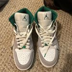 Air Jordan Jordan 1 SE Air Photo 0