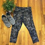 Zyia Womens 8 10 Gray Charcoal Shiny Camo Camouflage Athletic Leggings Pockets Photo 0
