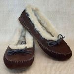 Clarks Brown Suede Leather Ladies Slip On Moccasins Shoes Slippers Size 9 Faux F Photo 0