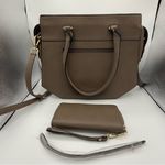 La Terre Chic Taupe PU Leather Shoulder Bag Set w/Matching Wallet Brown Photo 0
