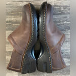 B.O.C Women’s Brown Leather Slip Photo 4