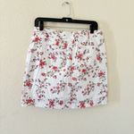 Karen Scott  Skort Womens size 6 White Floral Cotton Stretch Casual Skirt Photo 4