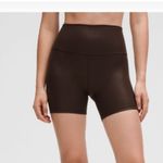 Lululemon  align 6" ribbed high rise biker shorts shine size 6 french press Photo 1