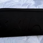 SKIMS Clutch Photo 5