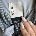 Vuori  Light Gray Outdoor Trainer Shell Lightweight Jacket Size XS VW501 UPF 30+ Photo 2