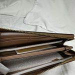 Michael Kors Jet Set Travel Lg 3/4 Zip Khaki Pebble Leather Wallet NWT Photo 4