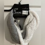 Cuddl Duds  New Soft Knit Infinity Scarf Sherpa Gray White Photo 1