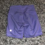 Lululemon dark lilac wunder train 6" shorts size 6 Photo 3