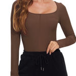 Women's Brown Ribbed Long Sleeve Square Neck Athletic Top Photo 0